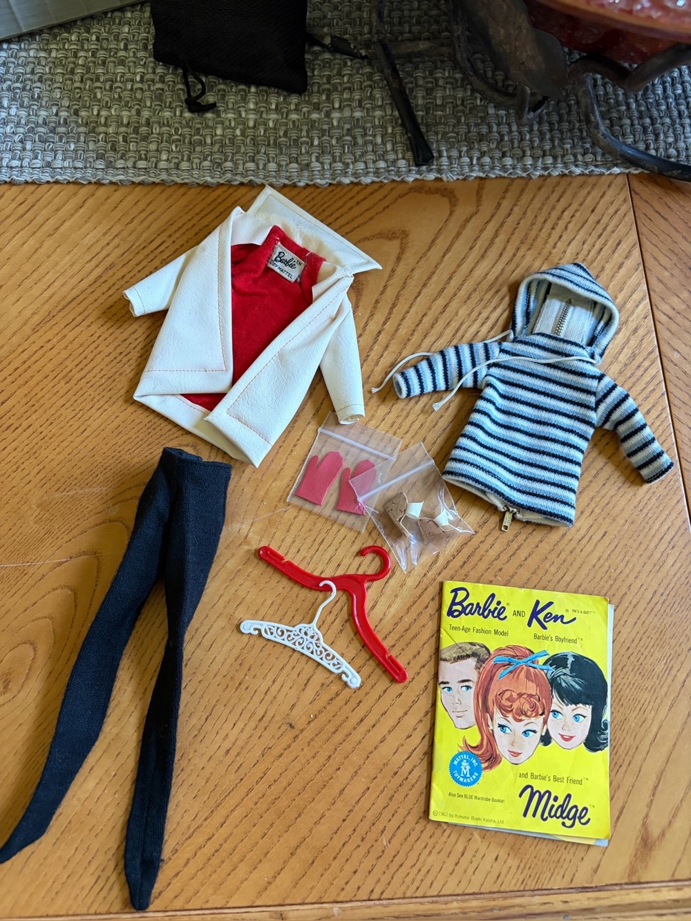 Vintage Barbie Outfit #975